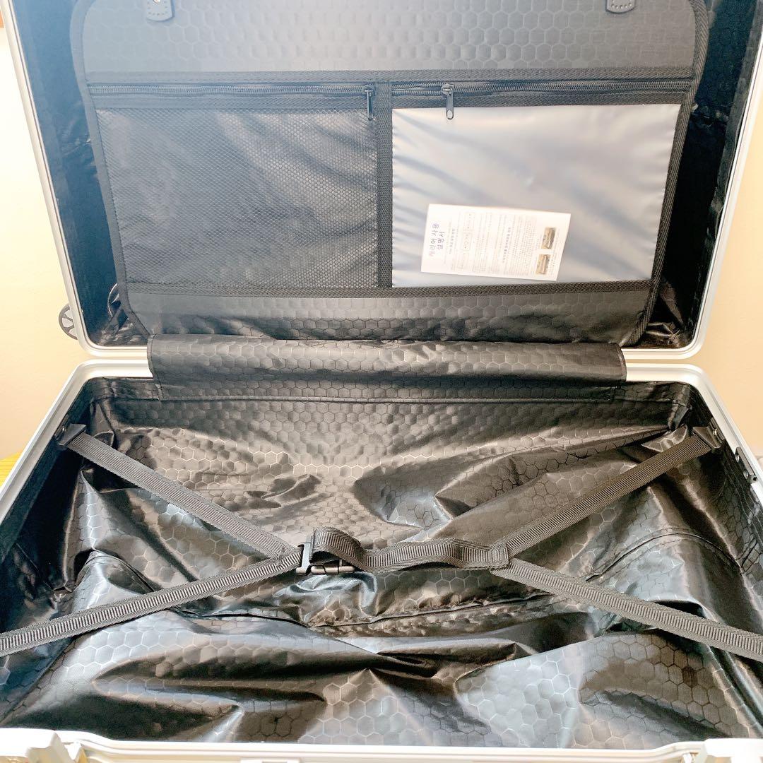 スーツケース キャリーケース シルバー　軽量　大型　大容量　旅行　5-7泊