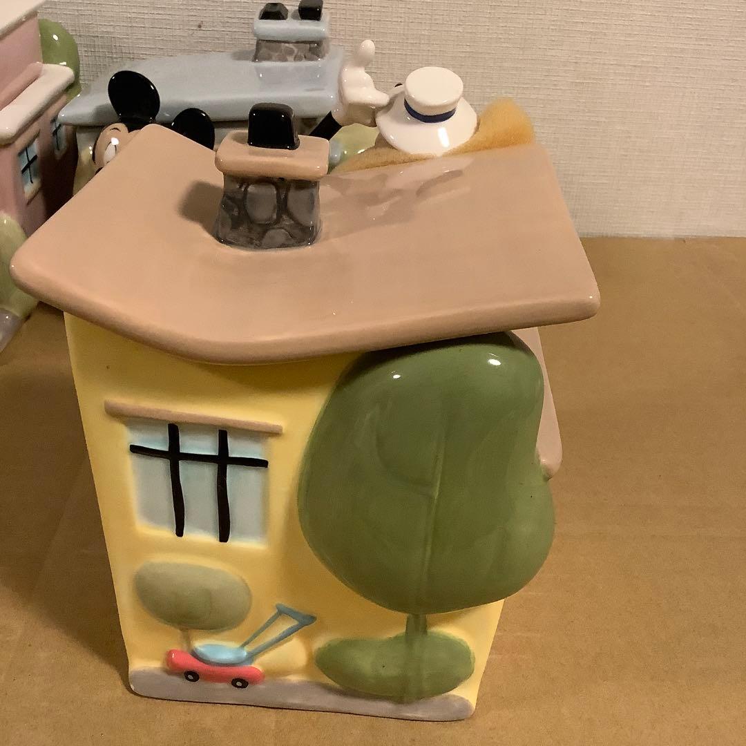 ディズニー　ミッキー・ミニー・グーフィー 陶器フィギュア　収納容器　小物入れ