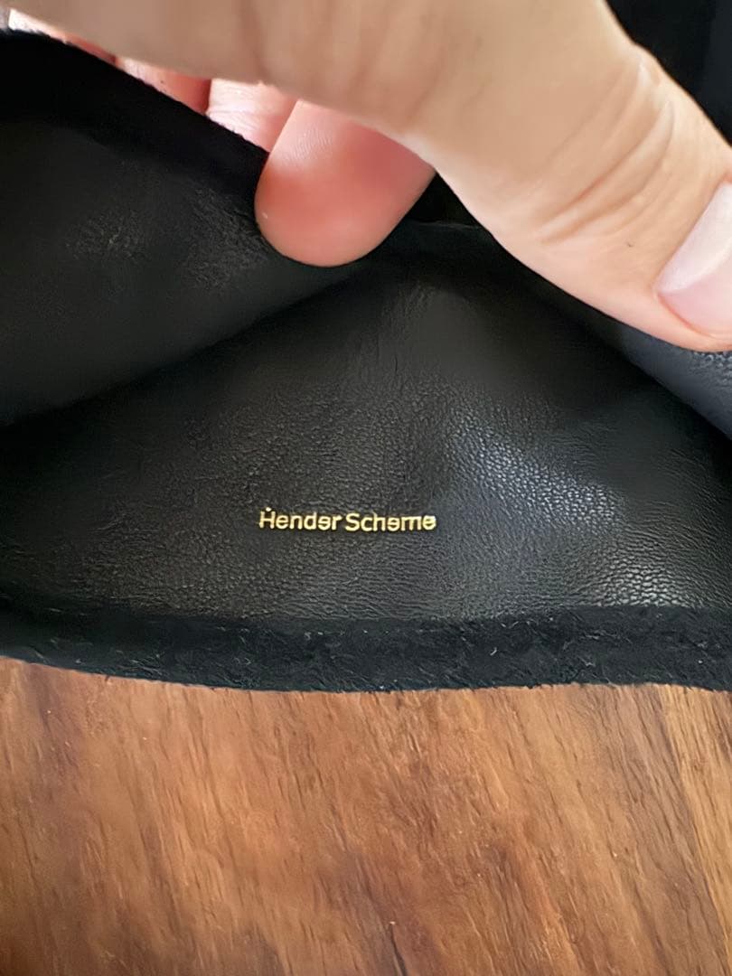 【未使用新品】エンダースキーマ スエードグローブ 黒