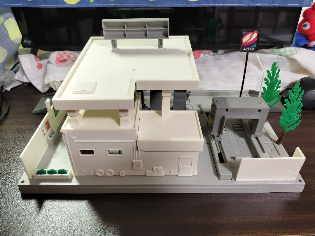 モータートミカ　オートガソリンスタンド（コスモ石油）