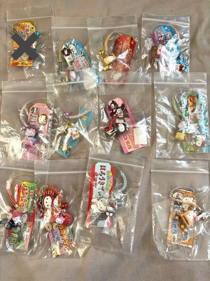 ご当地キティ　まとめ売り　48点　バラ売りは購入前にコメントしてください