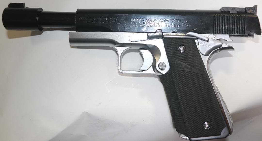 MGC ABS樹脂製モデルガン コルト・ガバカスタム　ボーリングピン 合法品