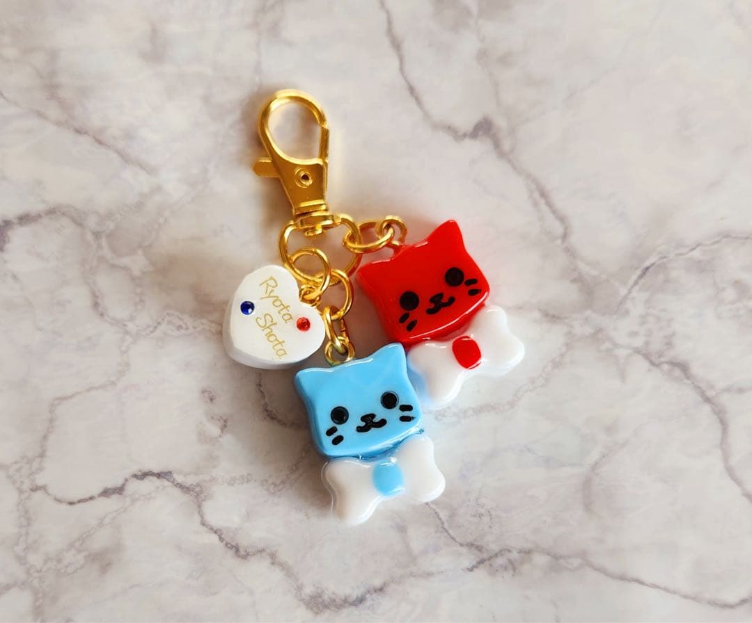 やまねこ断捨離中　Man お花キーホルダー他