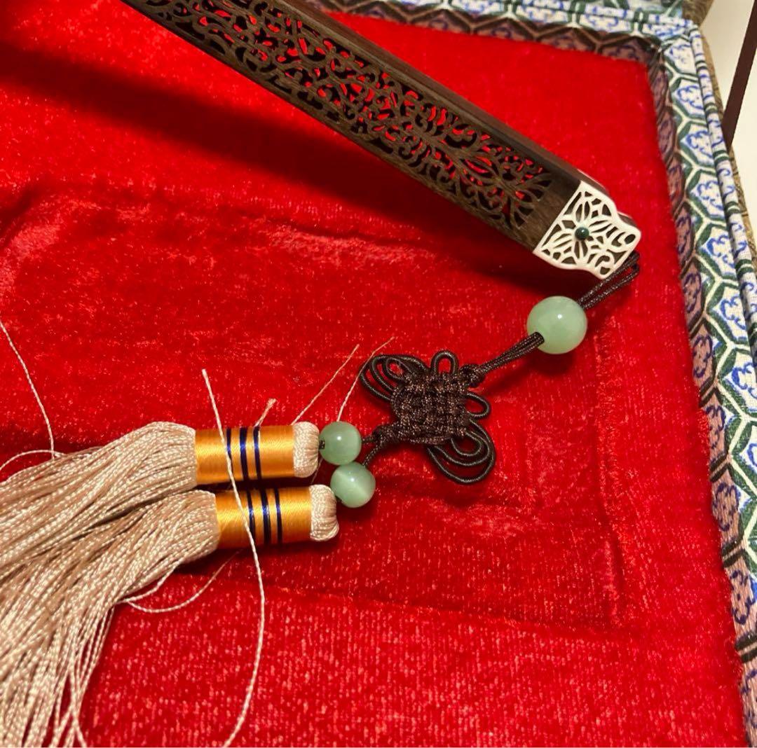 中国美術 唐木造 白檀透彫刻 翡翠 軍配型硯屏 唐団扇　唐物　伝統工芸