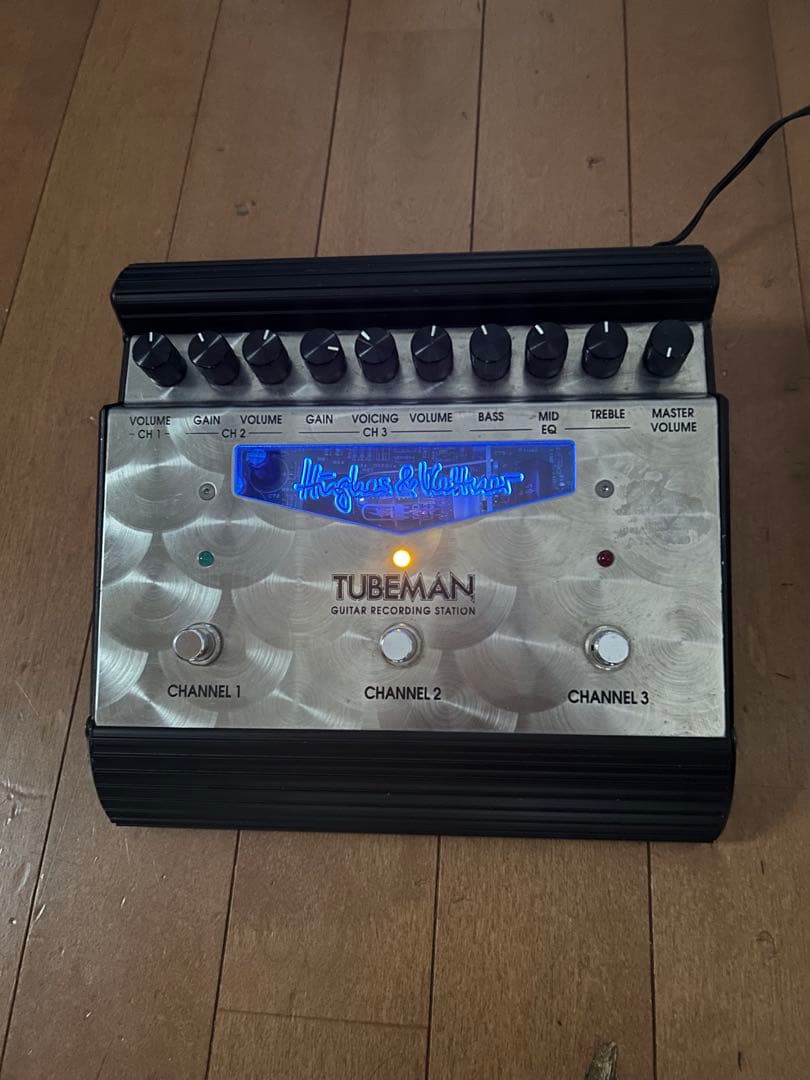Hughes&Kettner TUBEMAN 2ギタープリアンプ