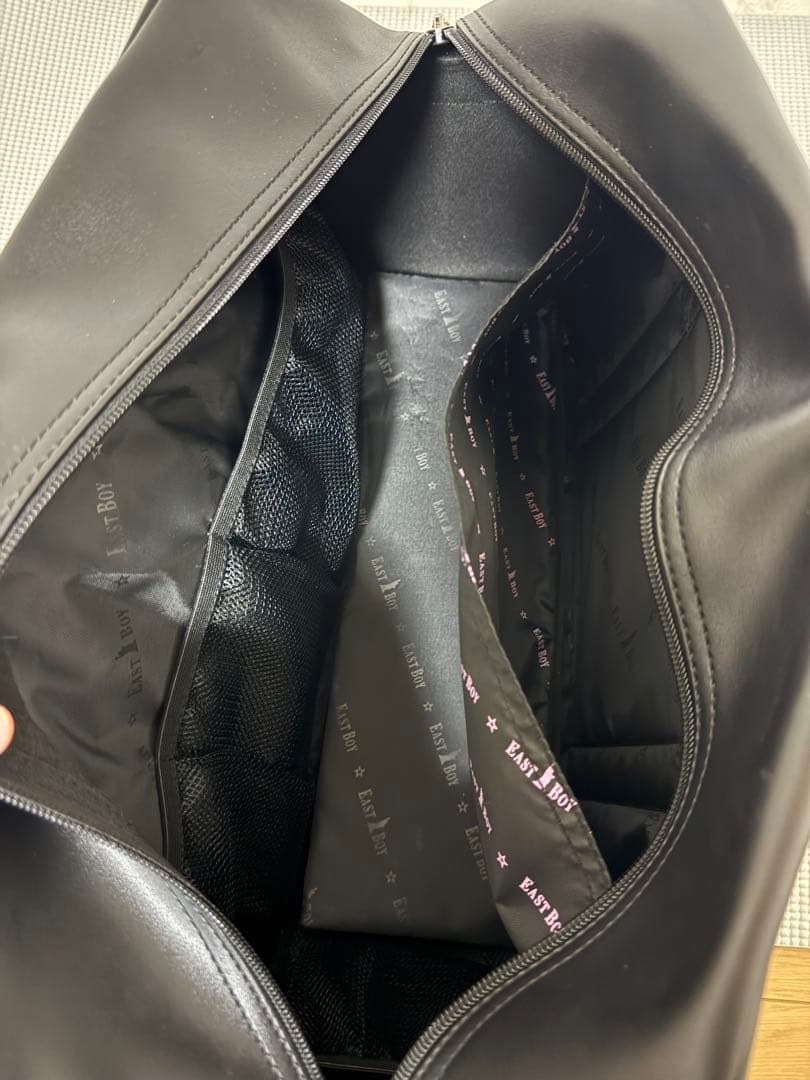 イーストボーイ　スクバ　さくら女神　ブラック　合皮