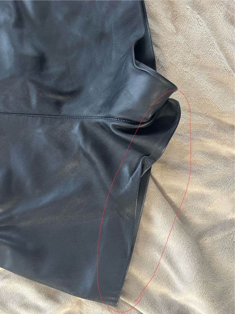 Dロゴバックル　スコート