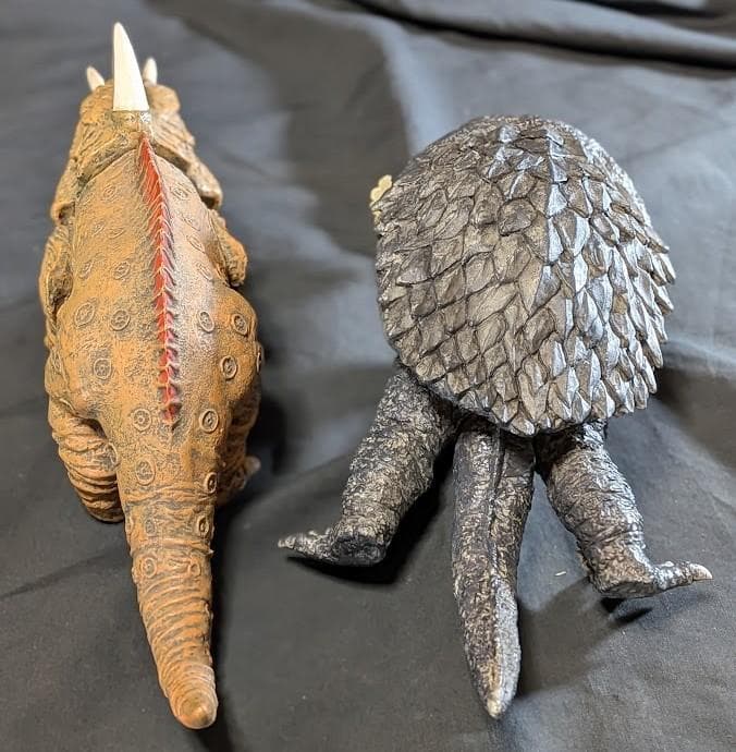 昭和ガメラ（スケスケ）＆ジャイガー（エクスプラス）ソフビフィギュア２体セット