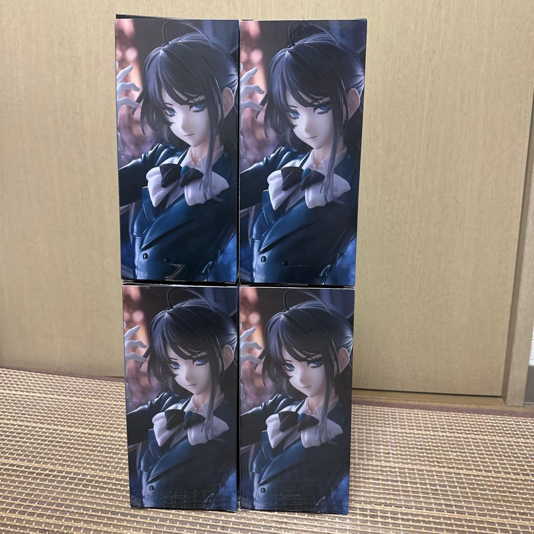 Ado Winter ver. フィギュア　4体セット