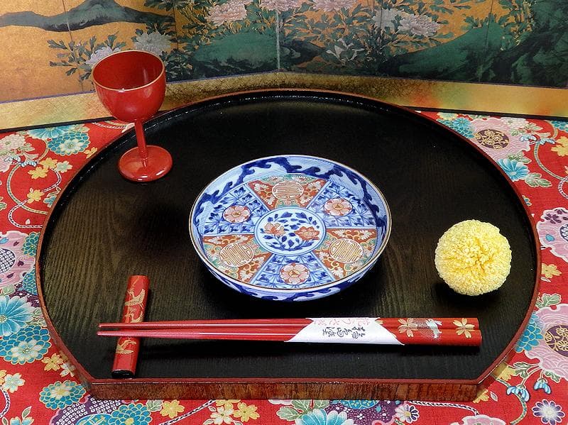 大聖寺伊万里　金襴手　割絵　寿に花の図　平皿 ４寸皿　５枚　143AS-DBd