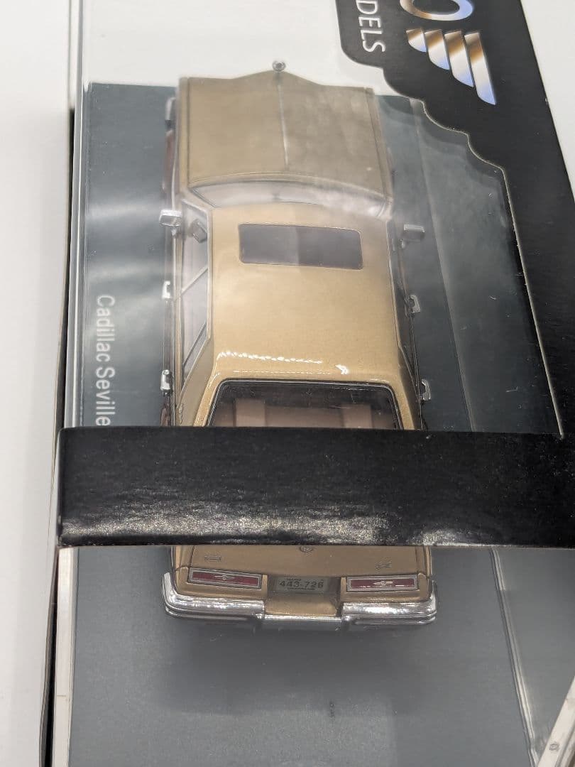 NEO　ネオ　ミニカー 1/43 Cadillac Seville