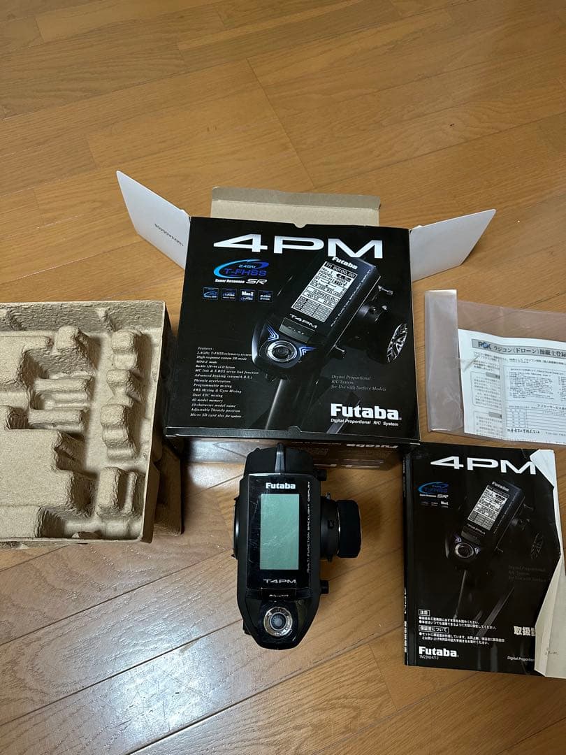 Futaba T4PM ラジコン送信機のみ