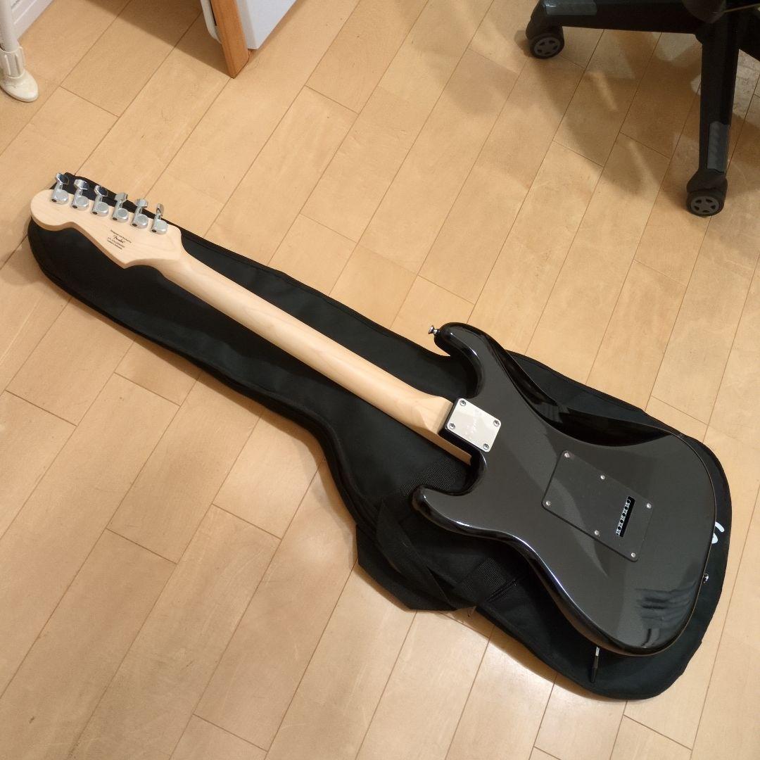 Squier Stratocaster ブラック