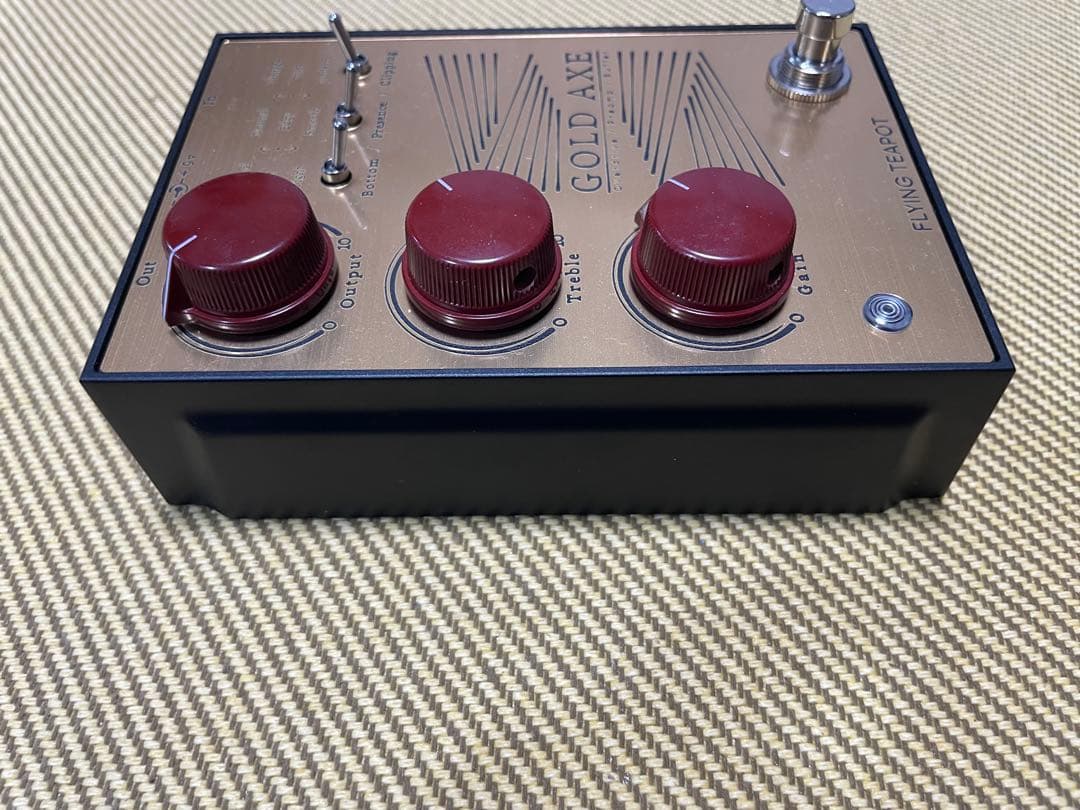 ギター Flying Teapot Gold Axe