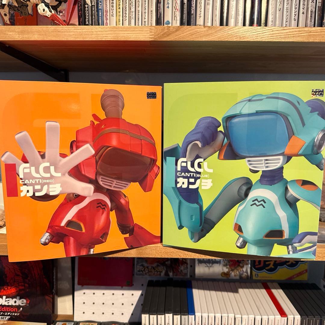 マ*ル様 <新品未開封> 千値練　FLCL/フリクリ　カンチ(青)/(赤)セット