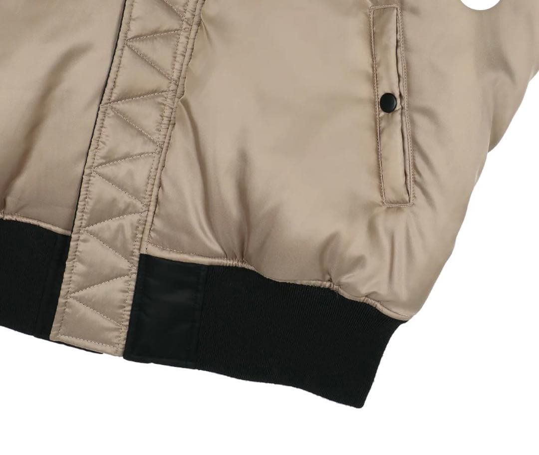 アイドル JUNGKOOK GOLDEN OVERSIZED BOMBER JACKET