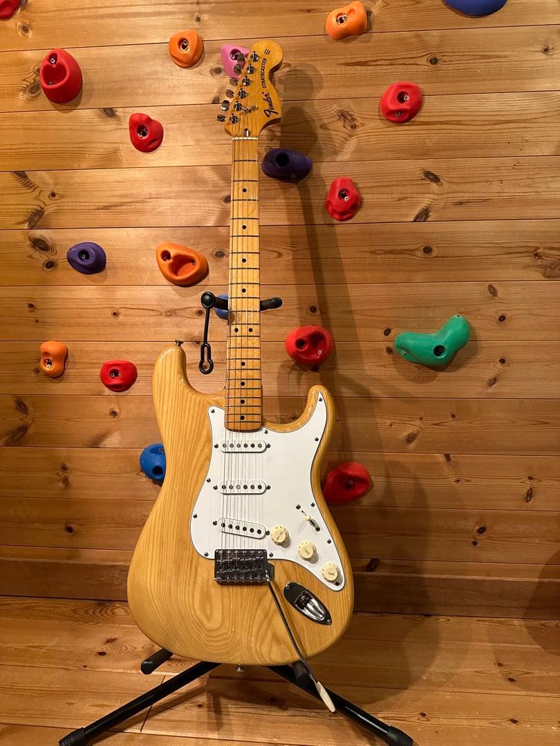 Fender japan Stratocaster 93年モデル　ST72