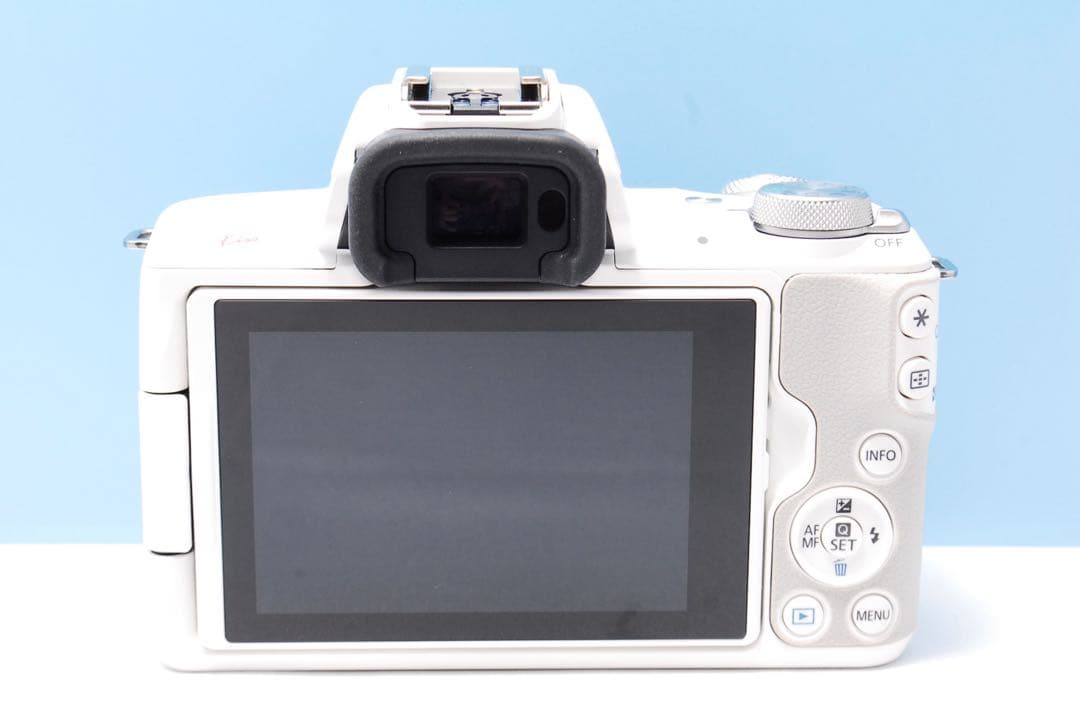 【極美品】Canon Kiss M2 ホワイト Wi-Fi/Bluetooth