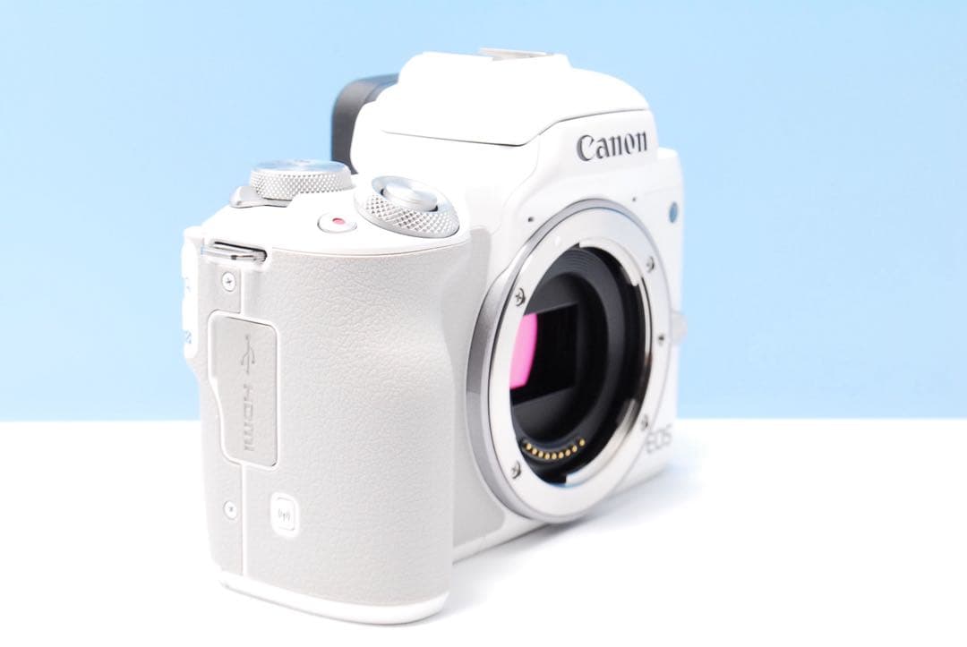 【極美品】Canon Kiss M2 ホワイト Wi-Fi/Bluetooth
