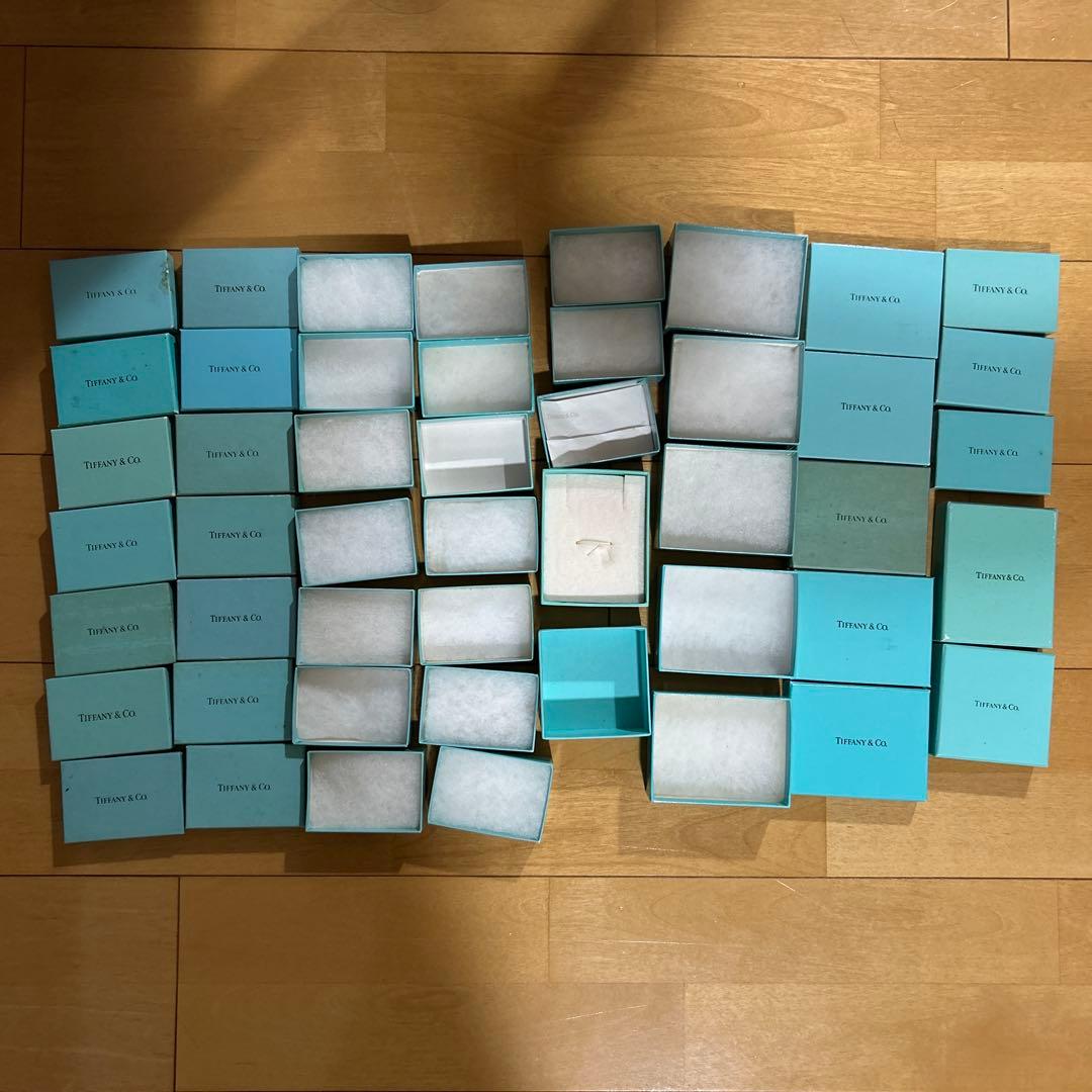 Tiffany 空箱 17個のみ