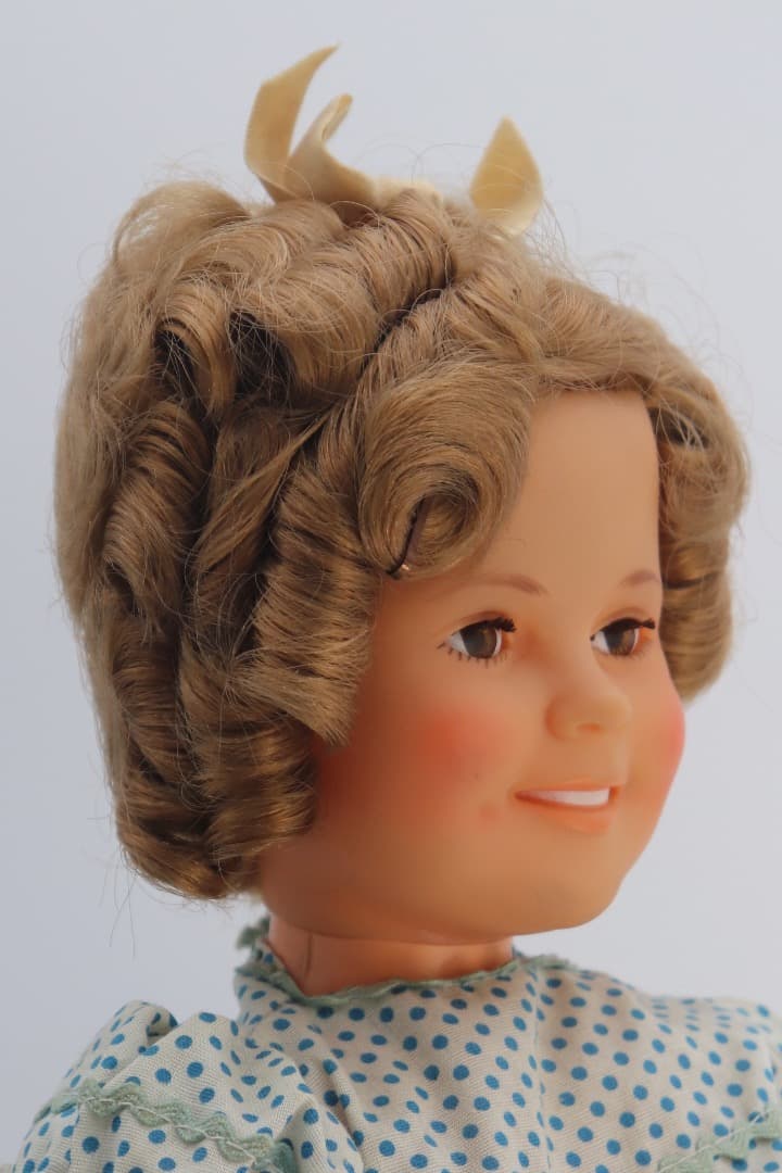 ビンテージ、シャーリー・テンプル人形 ポルカドットのドレス IDEAL