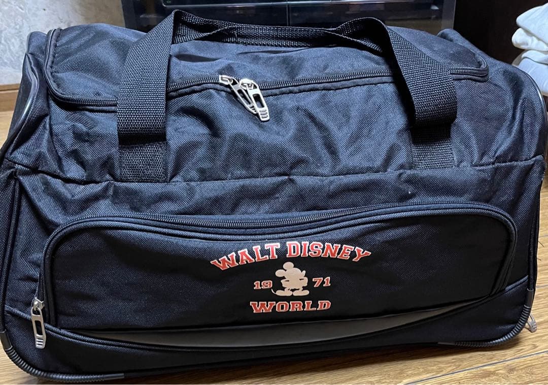 WALT DISNEY ボストンバッグ 黒 中型