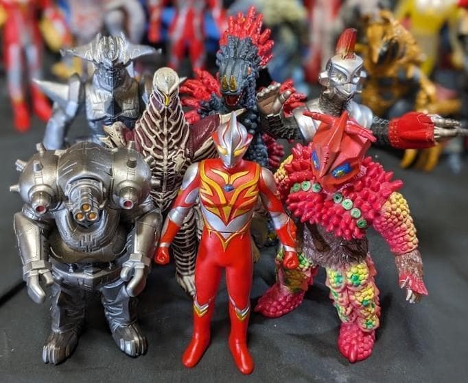 ウルトラマンメビウス＆登場怪獣・宇宙人（バンダイ）ソフビフィギュア44体セット