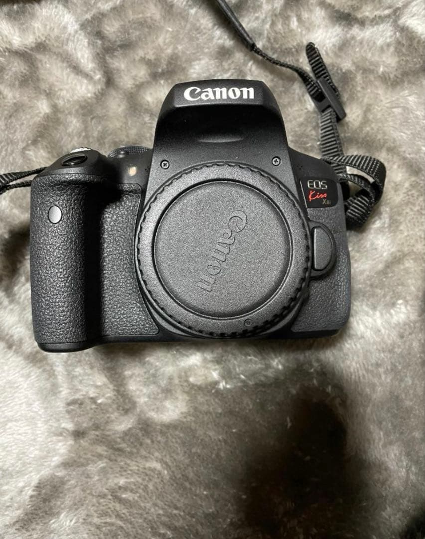 Canon(キャノン) デジタル一眼レフカメラ EOS KISS X8i