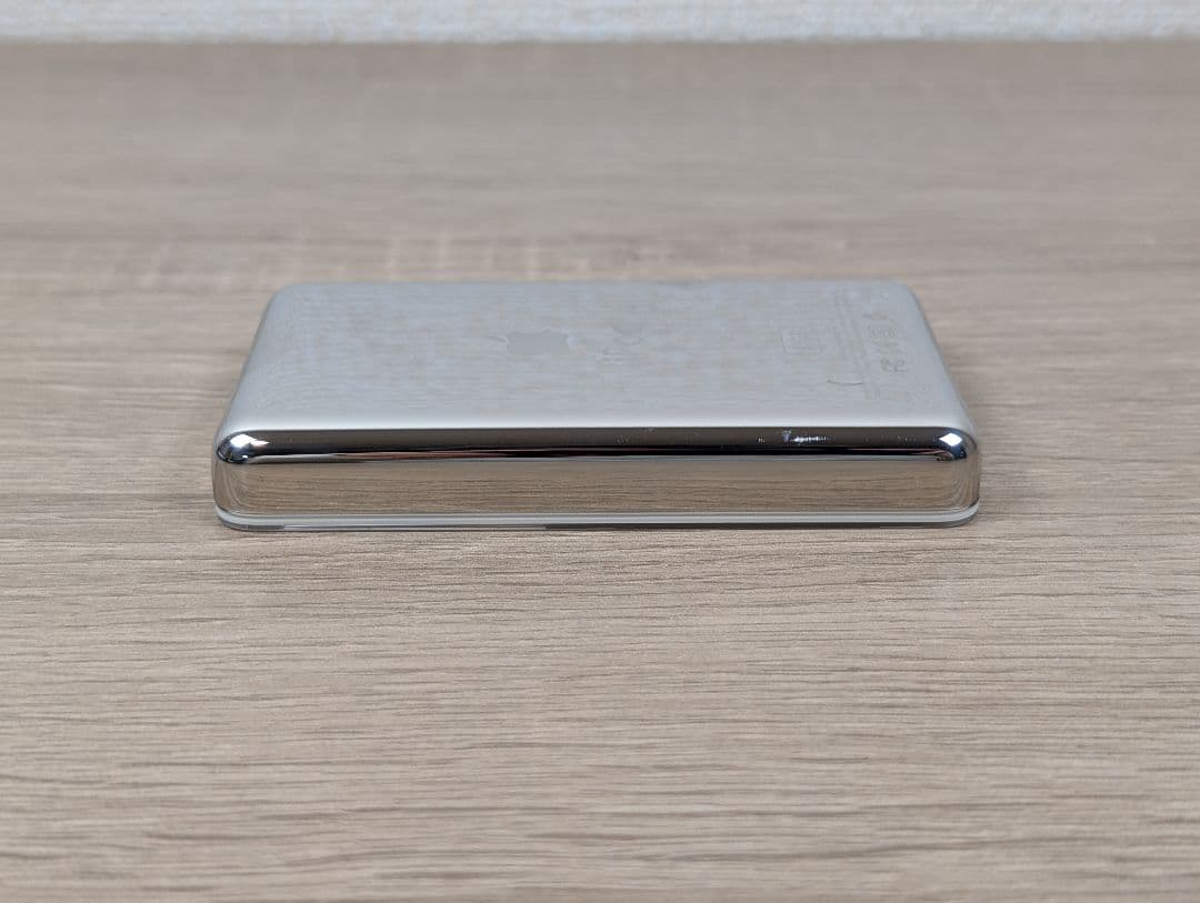 【完備品】Apple iPod Classic 80GB MA448J/A