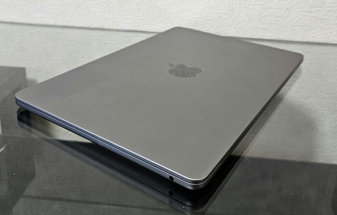 Apple MacBook Air 13インチ 2022 512GB 16GB