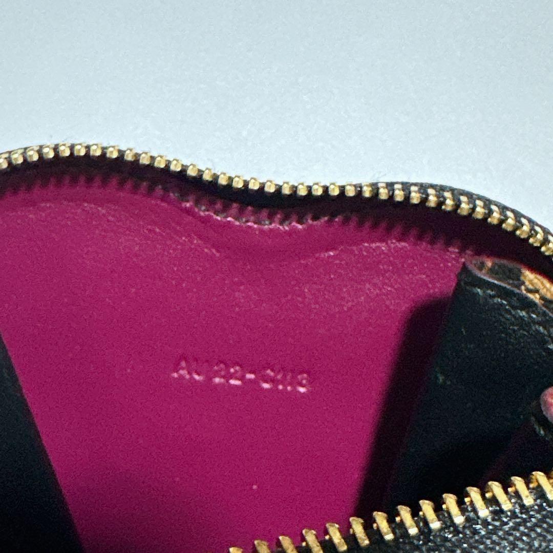 フェラガモ ハート型 レオパード柄 ケース ガンチーニ