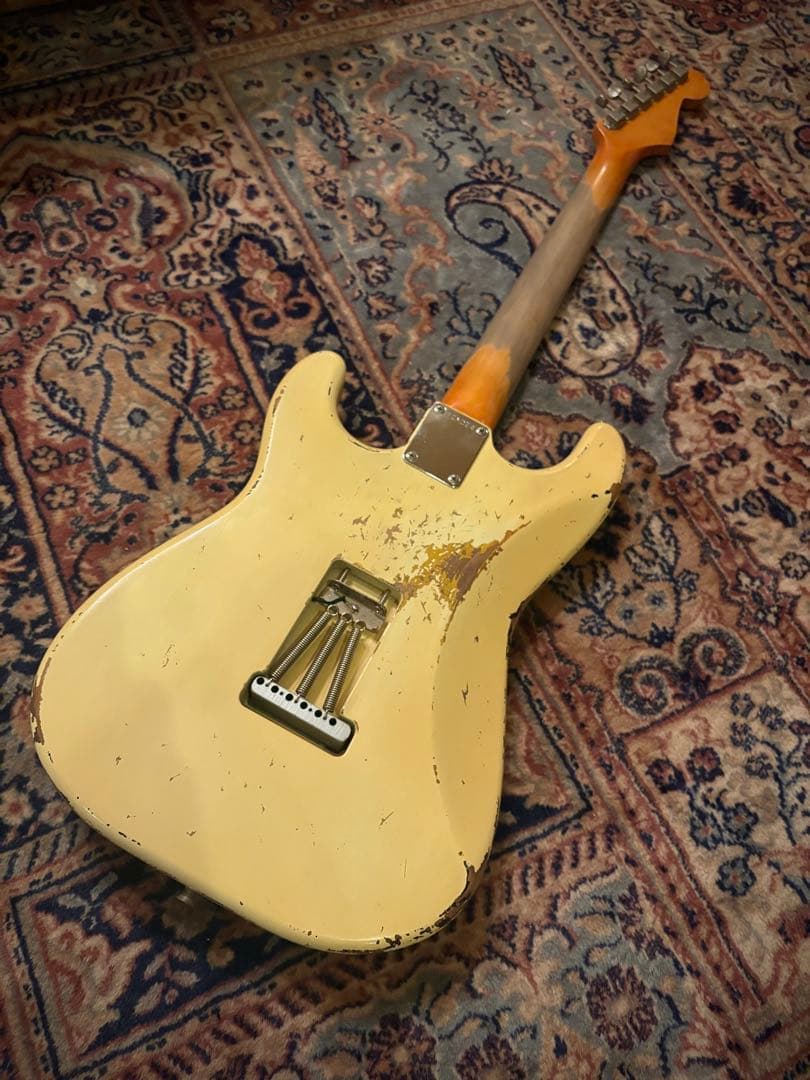 Component custom Stratocaster フルエイジド