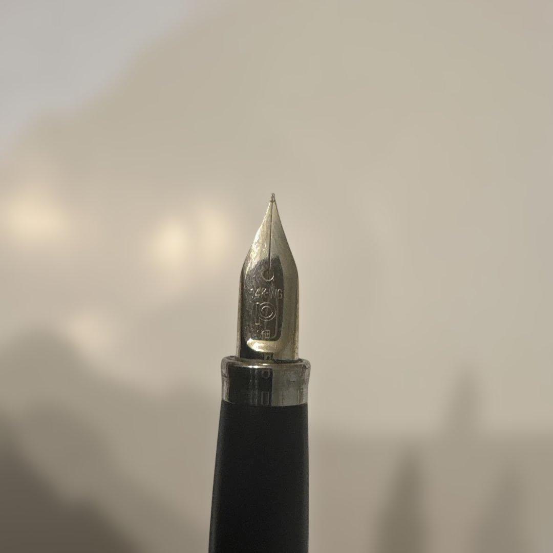 PLATINUMとプレイボーイのコラボ万年筆