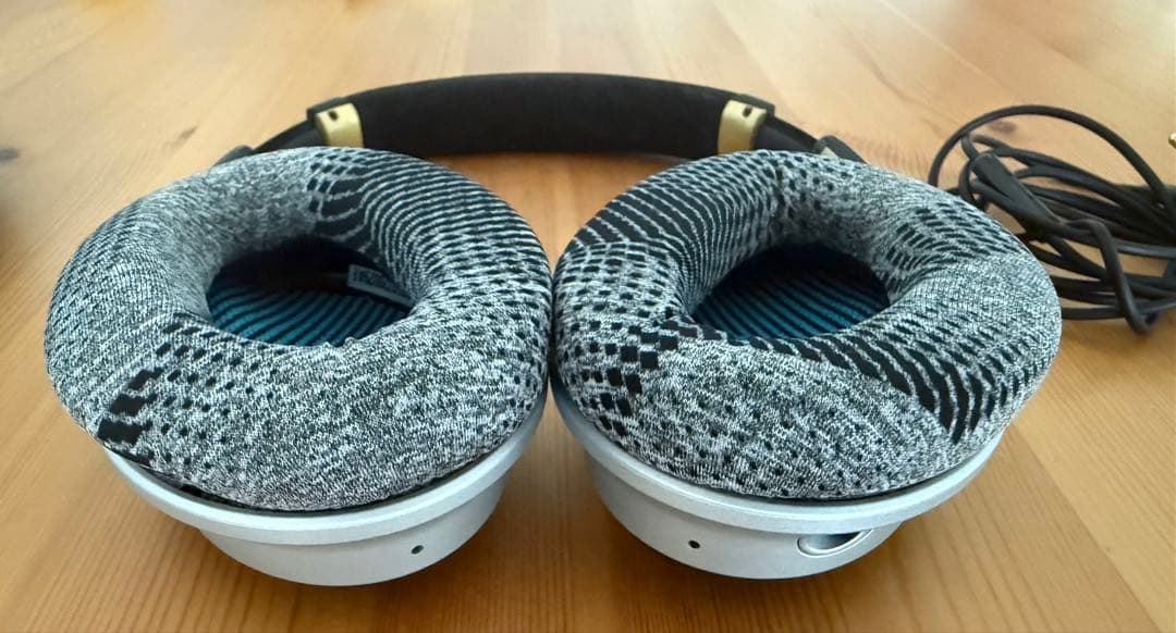 BOSE、「QuietComfort 25」日本限定モデル