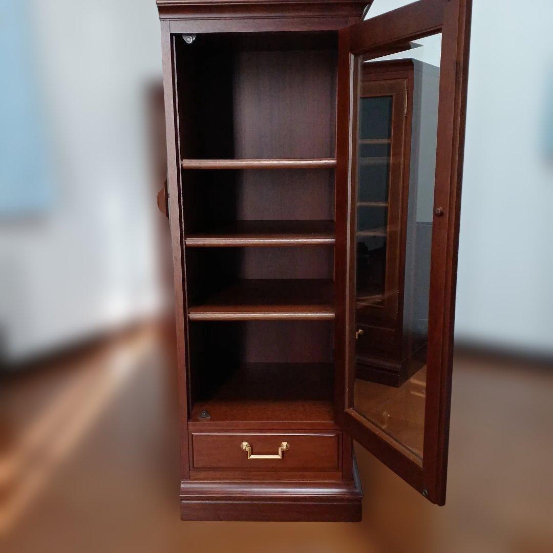 紋次郎です　　【マルニ】コーナーキャビネット　右