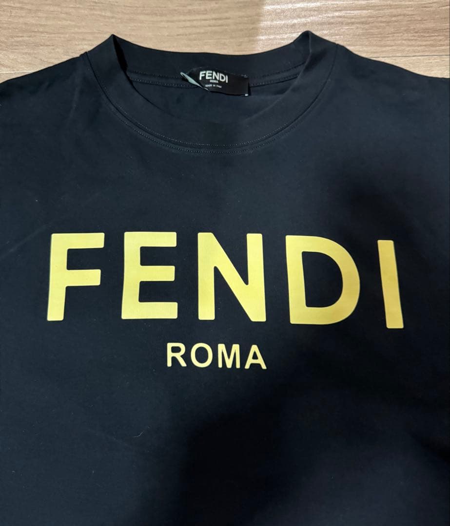 【ryuu masu】フェンディ　FENDI ブラック　Tシャツ