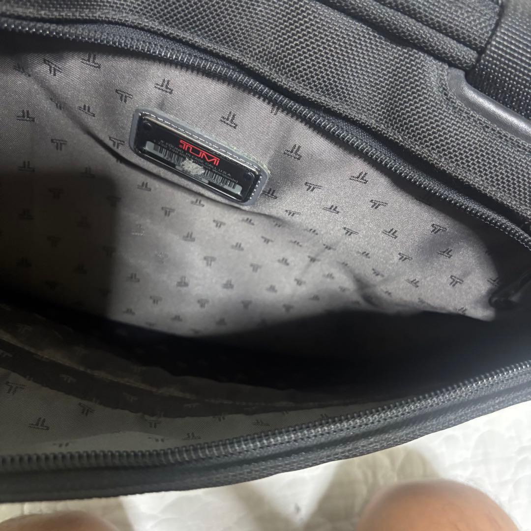 【希少】トゥミ　ミディアム ウィールド ダッフルキャリーケース　22040D4