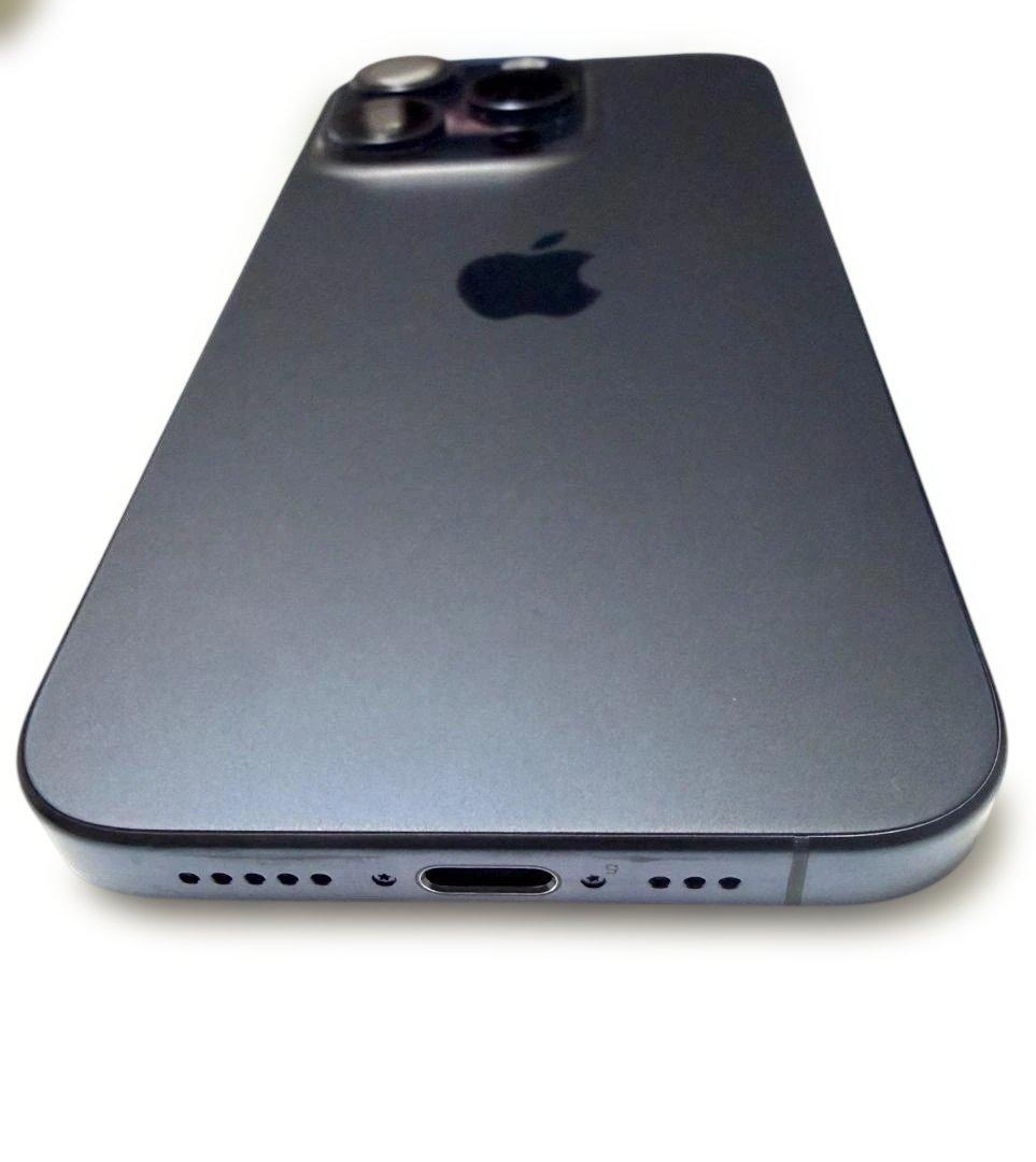 【美品】iPhone15Pro 128GB ブルーチタニウム