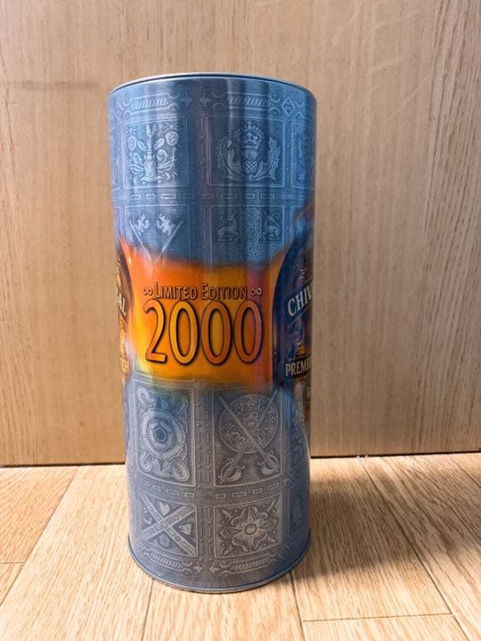 シーバスリーガル 12年 ＊ 2000年限定缶付き！