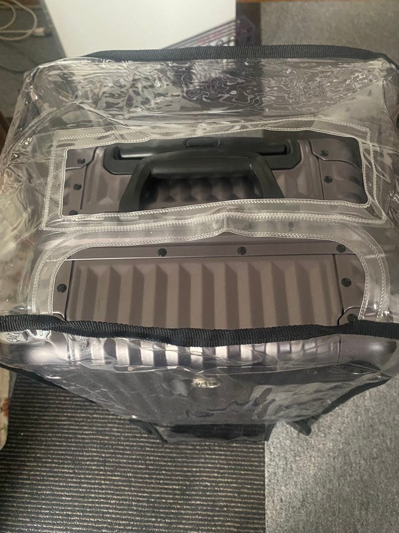 非売品 新品未使用AMG ダークグレー キャリーケース 33L