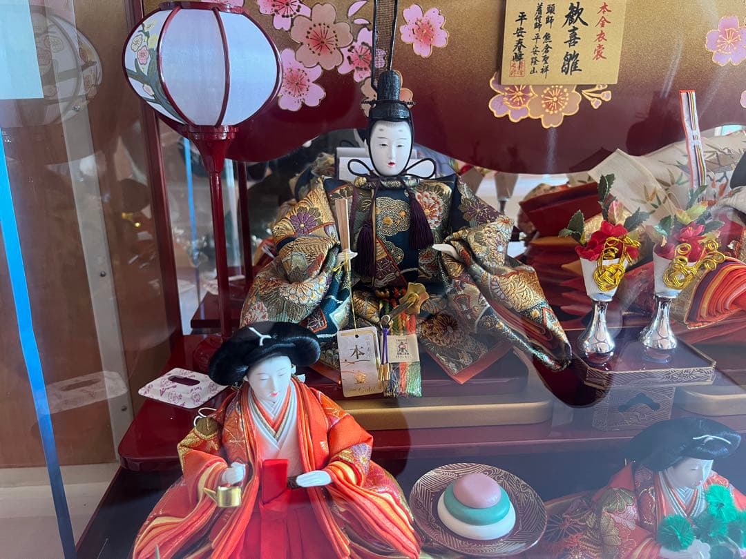 ひな人形セット　歓喜雛　本金衣装　平安春峰　高級ガラスケース付き