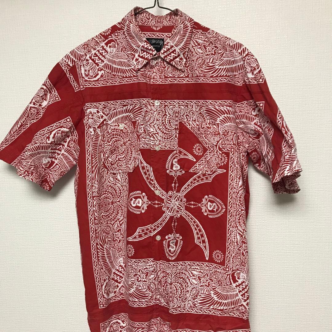 入手困難　STUSSY バンダナレッド