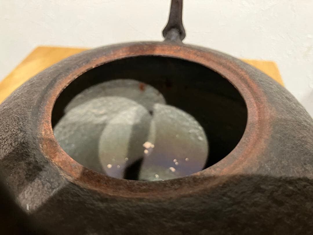 本番盛岡 薫山 南部鉄器 鉄瓶 平丸型 雲龍 1.6リットル