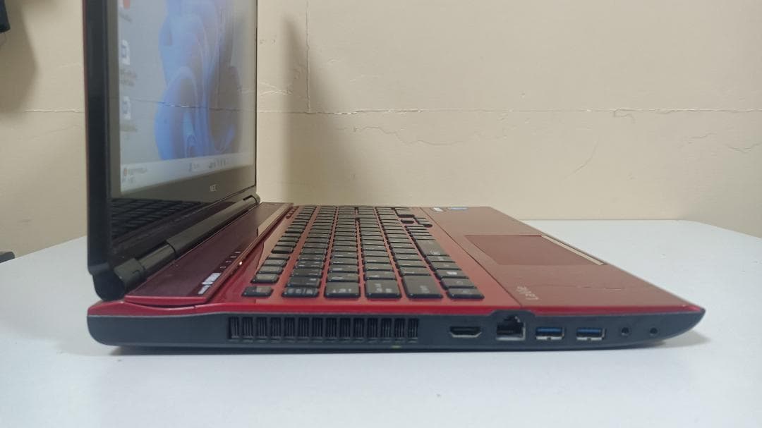 タッチ機能Blu-rayノートパソコンNEC Core i7 SSD256G