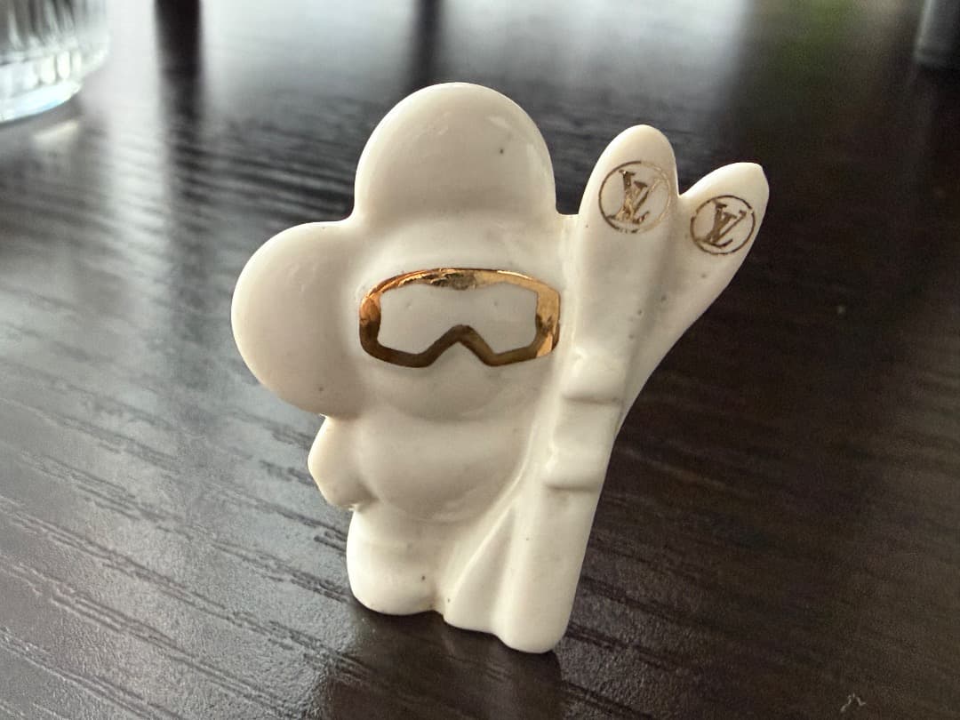 2026年のルイ・ヴィトンのガレット・デ・ロアの”ヴィヴィエンヌ”フェーヴ