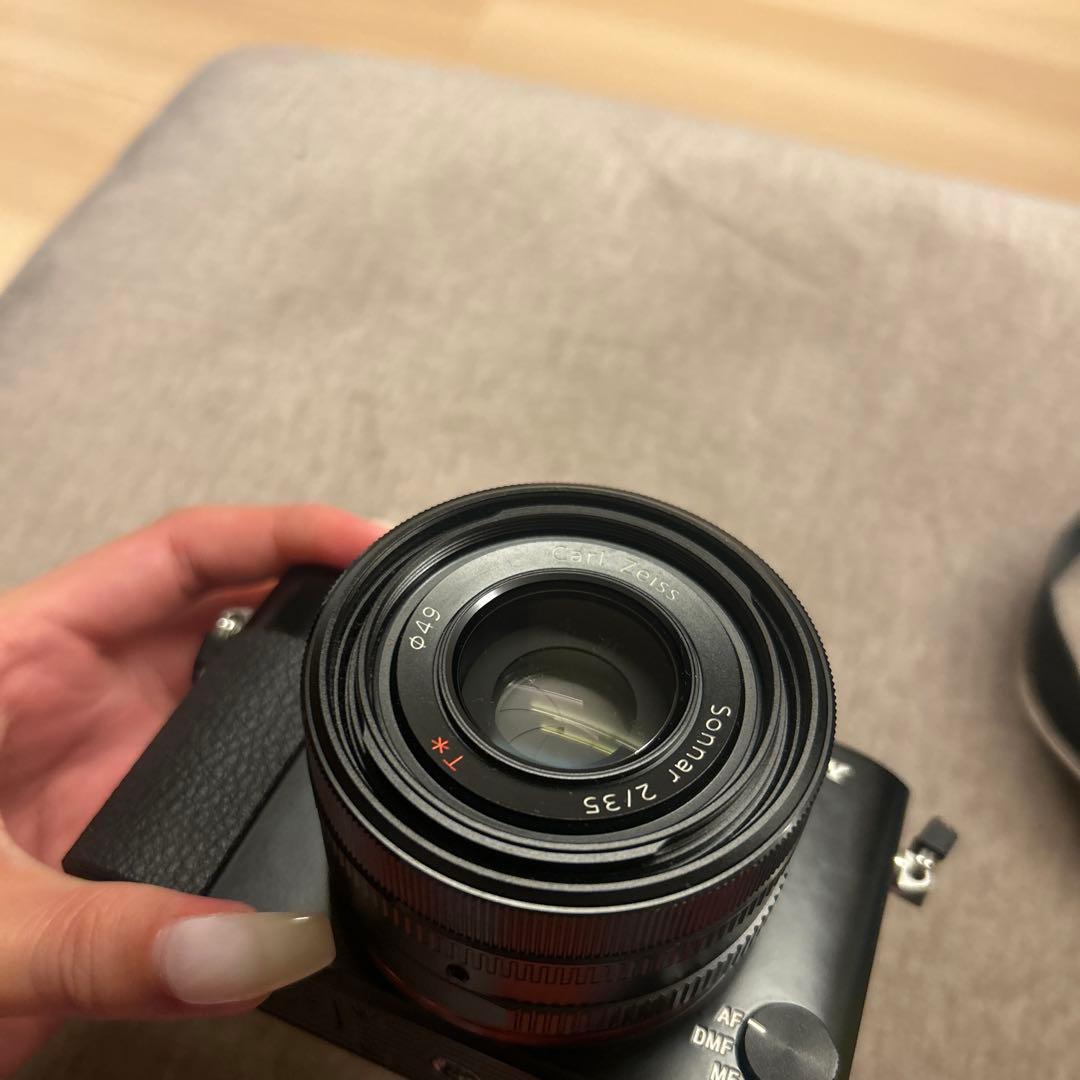 Sony RX1 デジタルカメラ Carl Zeissレンズ付き