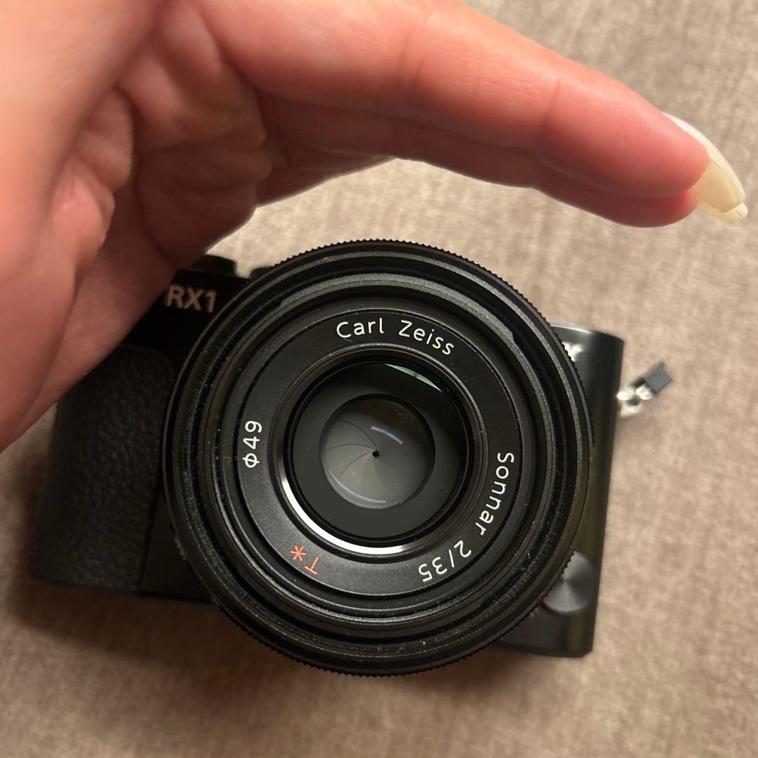 Sony RX1 デジタルカメラ Carl Zeissレンズ付き