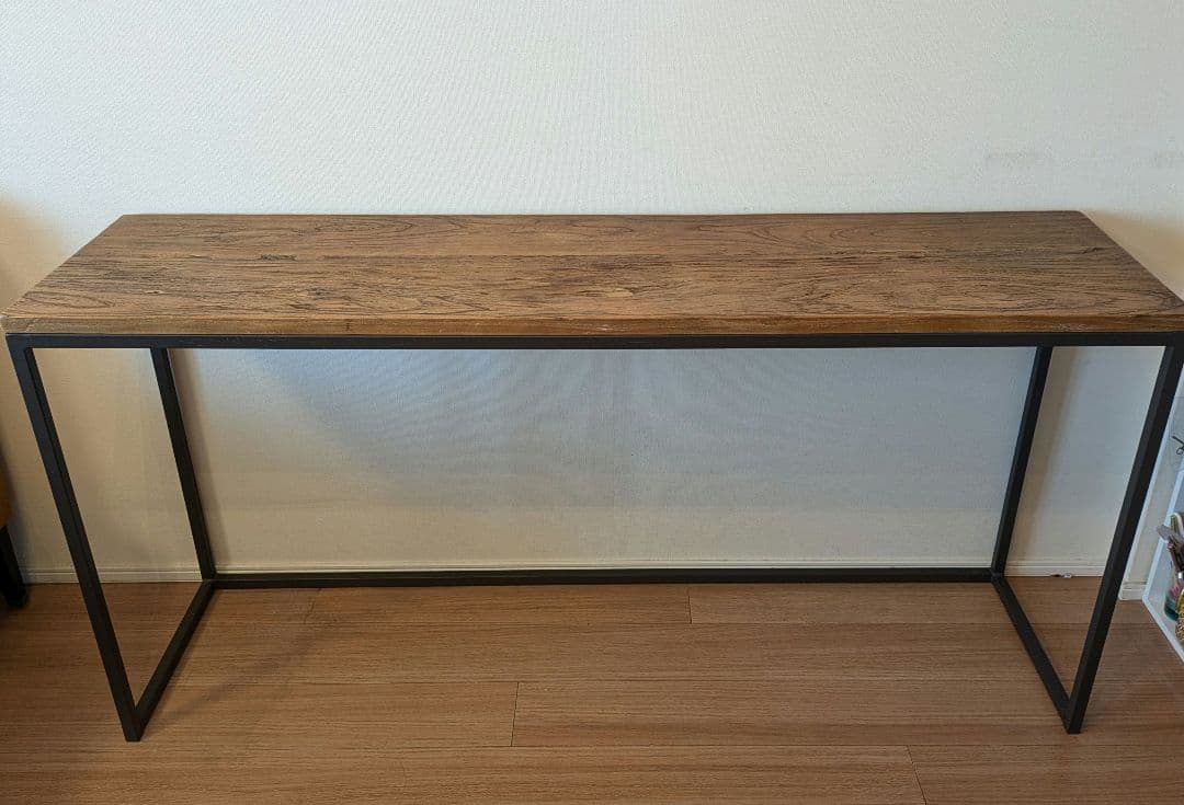 クラッシュゲートデスク