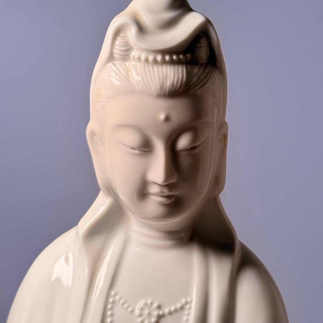 伊万里　鍋島　長春窯　白磁観音像　共箱有り　高さ45㎝