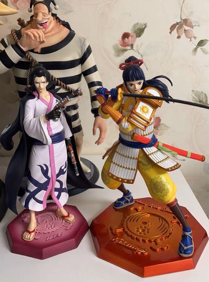 ONE PIECE イゾウ 菊の丞 2体 ガレージキット ガレキ スタチュー①